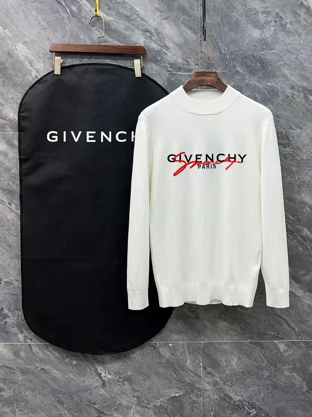 Givenchy Knitwear Logo Mock-Neck Sweater product detail image 13