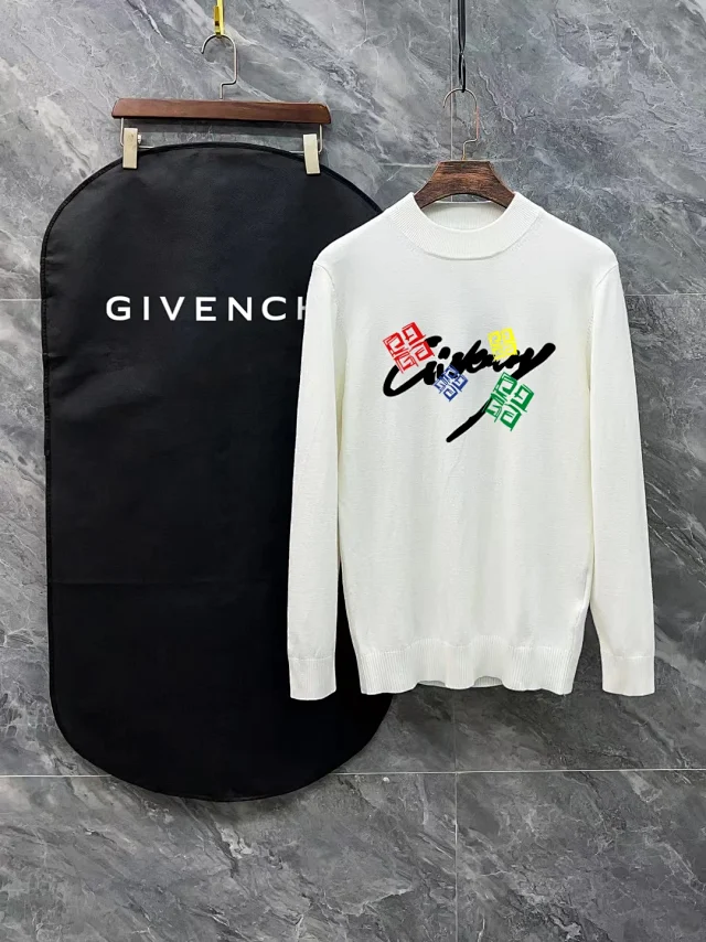Givenchy Knitwear Logo Mock-Neck Sweater product detail image 11