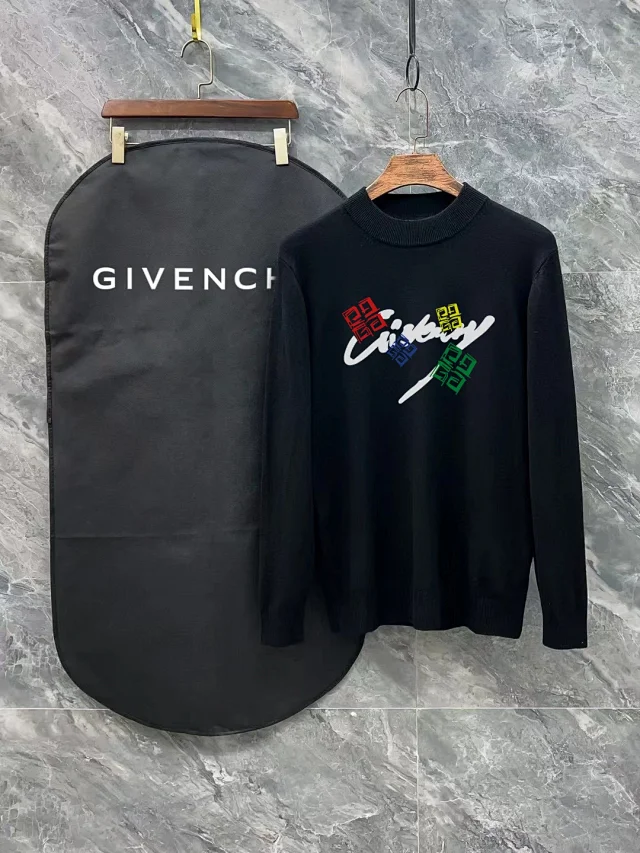 Givenchy Knitwear Logo Mock-Neck Sweater product detail image 12