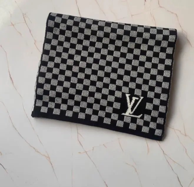 Louis Vuitton Damier Wallet