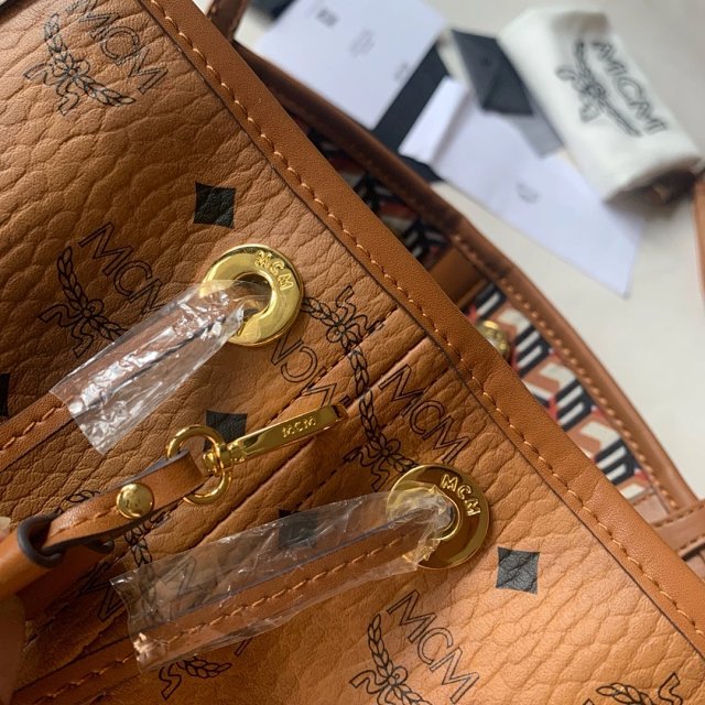 MCM Bag: seller detail photo 5