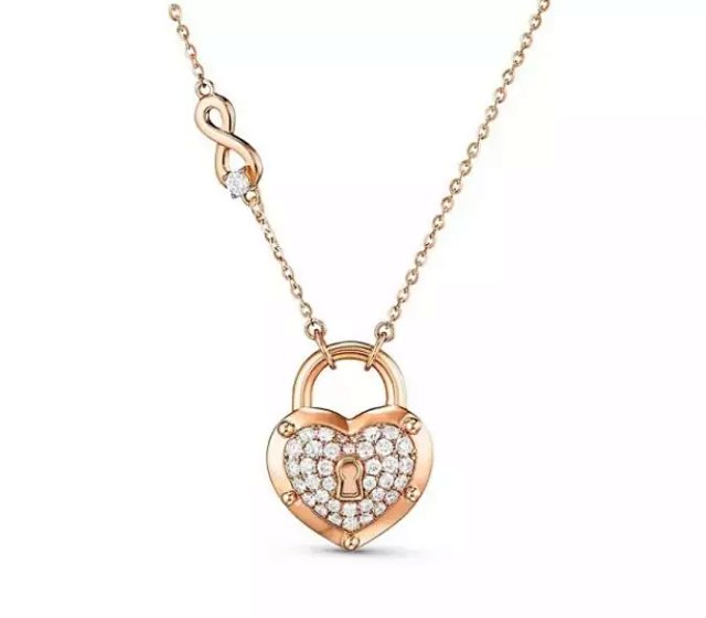 SWAROVSKI Necklace: seller detail photo 1