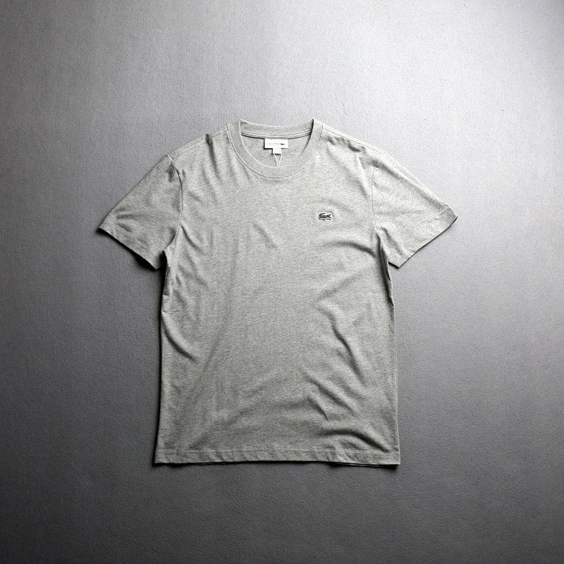 Lacoste T-shirt · 4