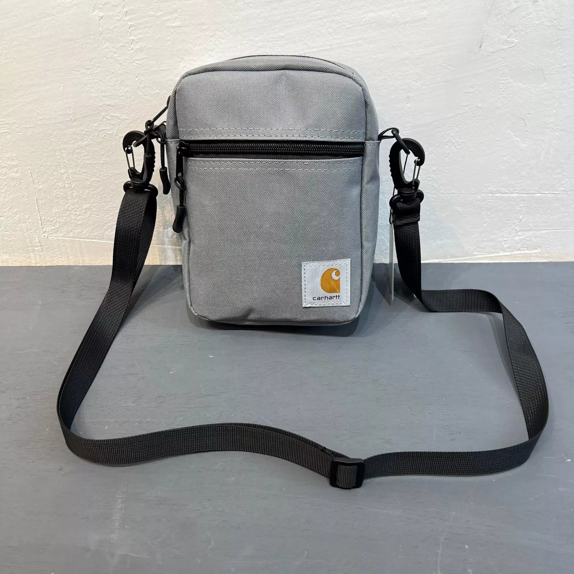 Card zipper crossbody bag: gray