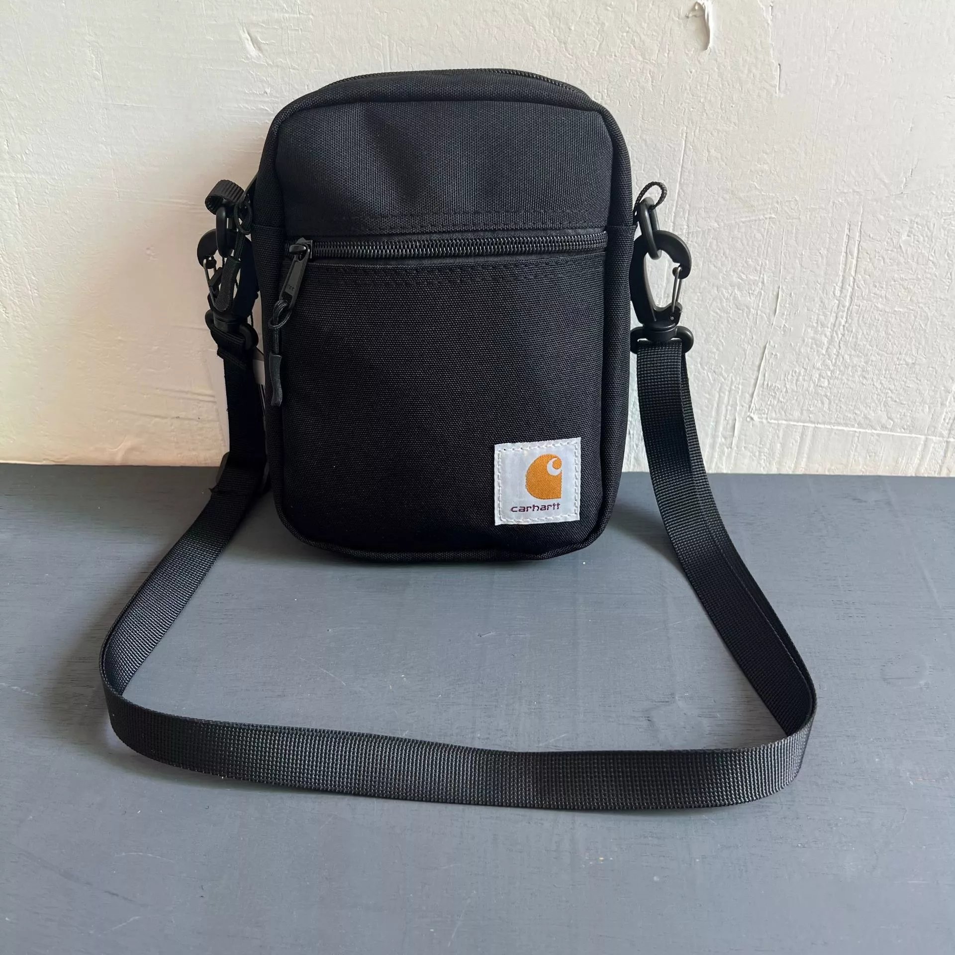 Carhartt WIP Essentials Crossbody Bag
