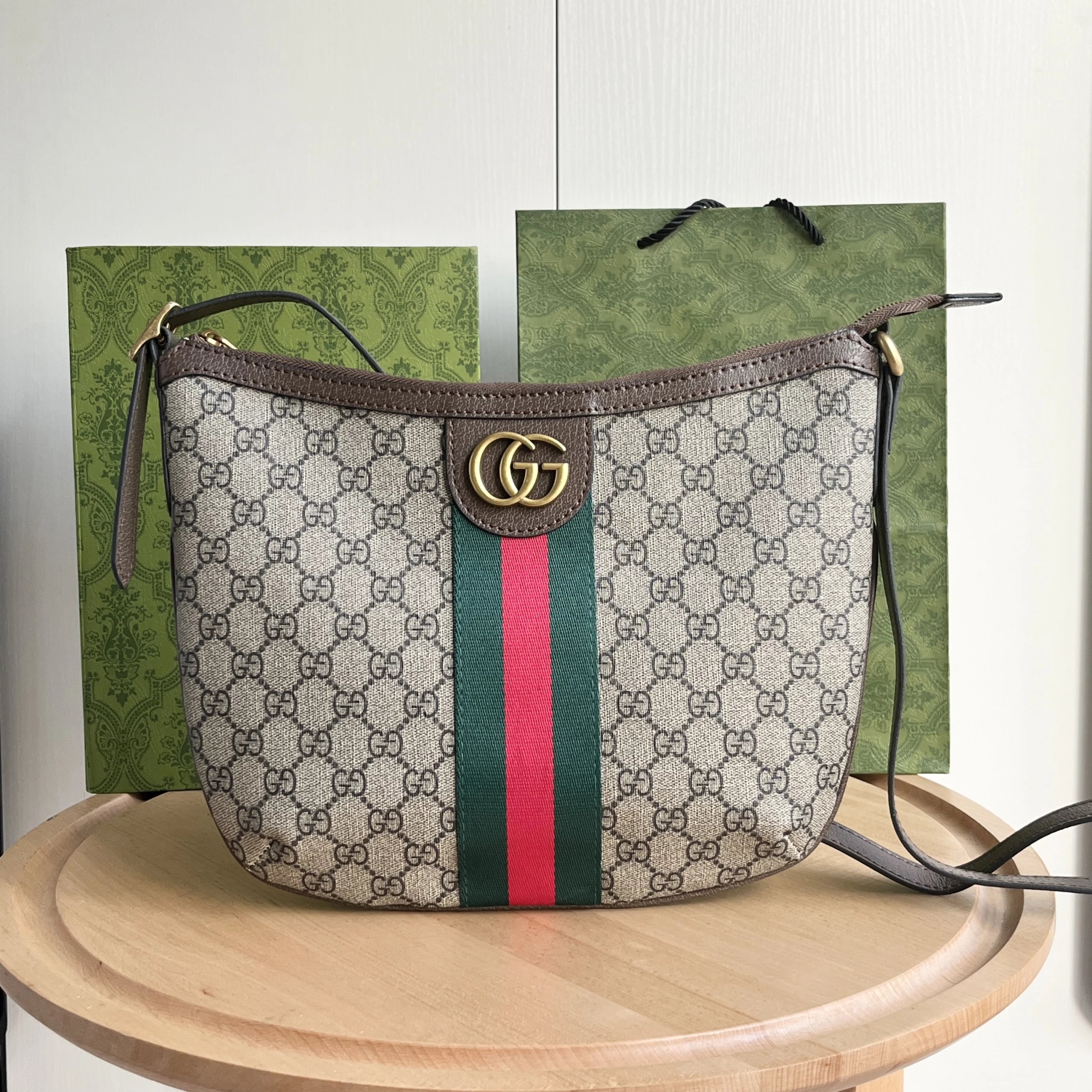 Gucci Messenger Bag 4
