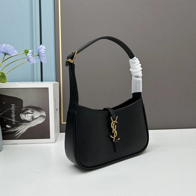 YSL Saint Laurent Bag: seller detail photo 3