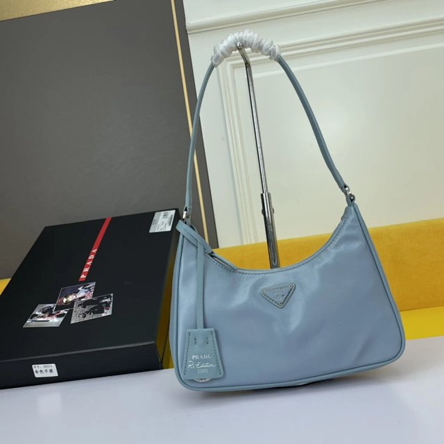 Prada Bag: seller detail photo 3