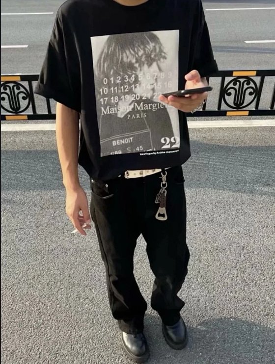 T-shirt