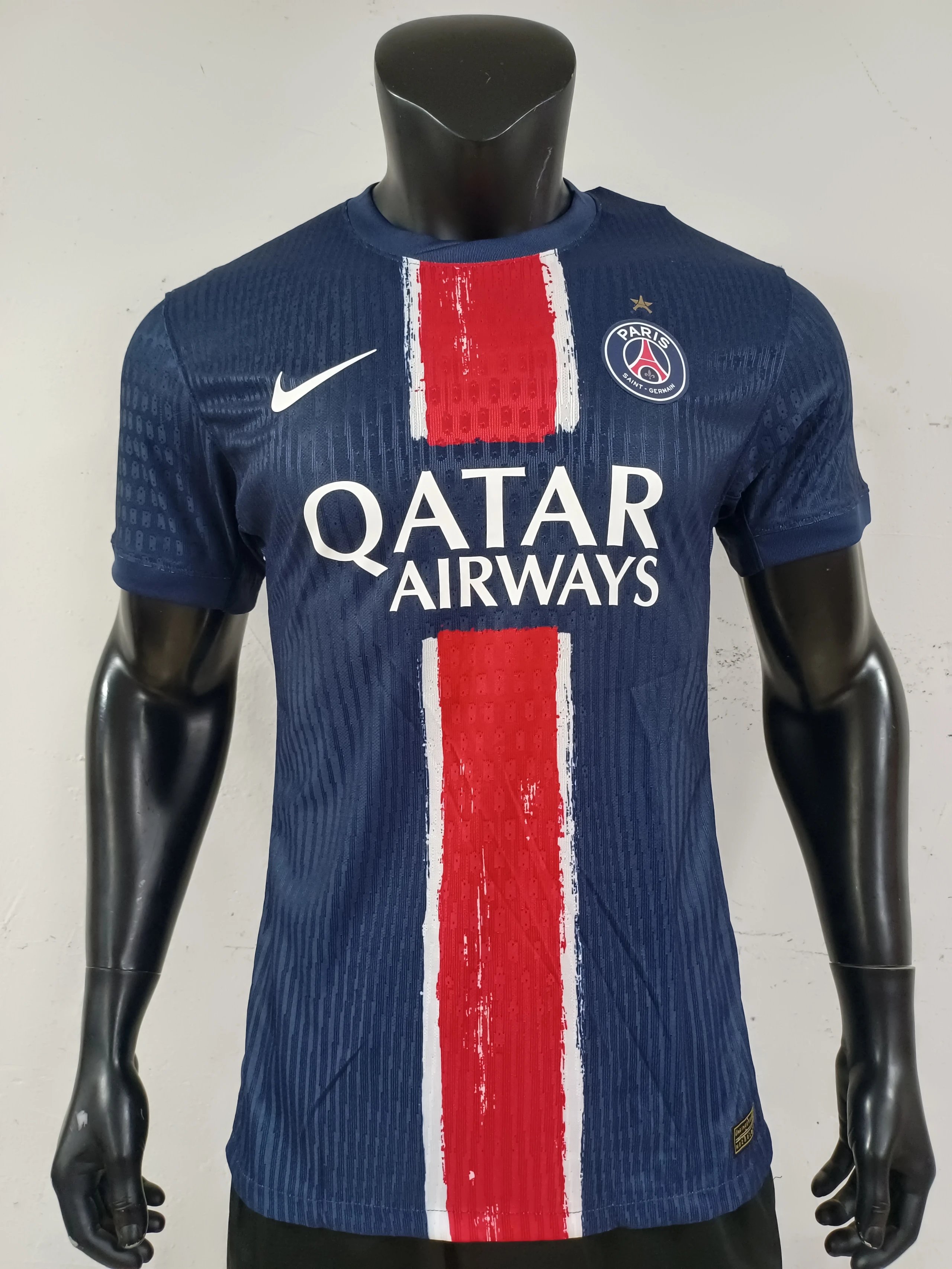 25-26巴黎主场 加星