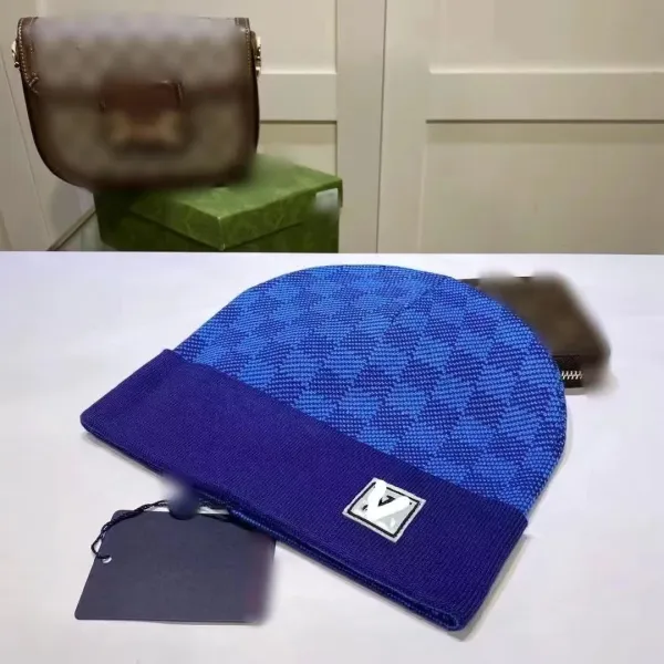 Prada Logo Patch Beanie Black Hat - 11