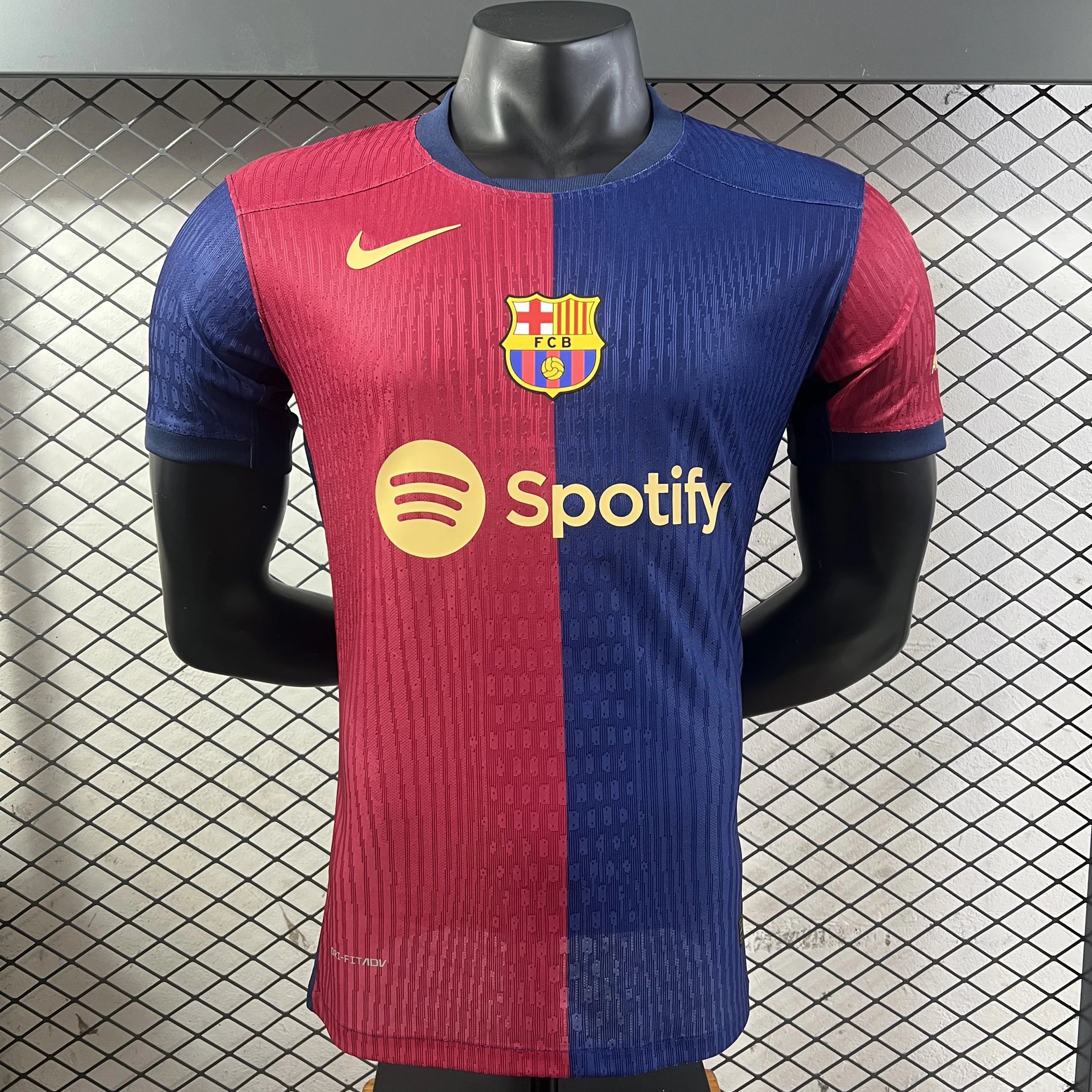 24-25巴萨主场英文广告