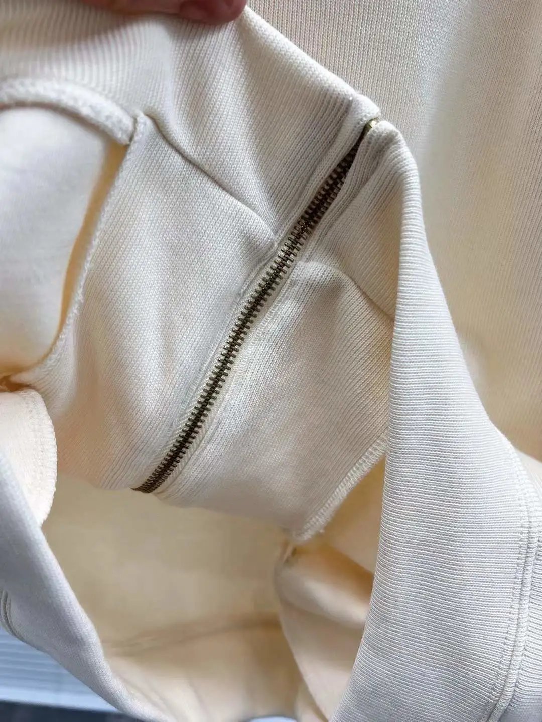 时尚针织衫卫衣卫裤   非质量问题不支持无理由退换货 12