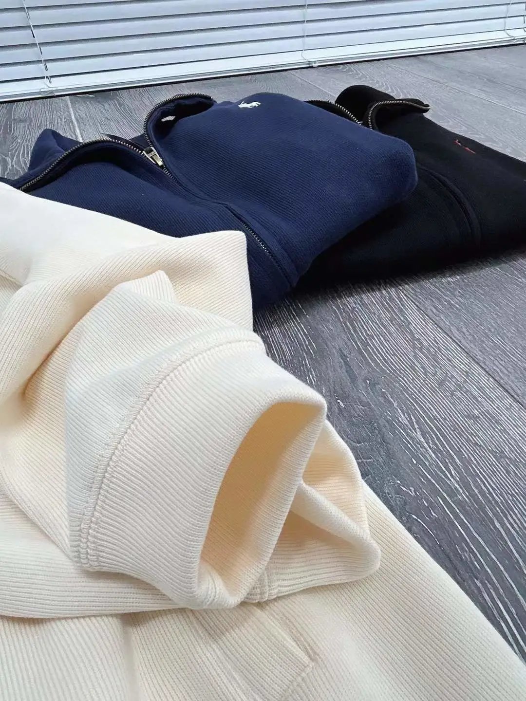 时尚针织衫卫衣卫裤   非质量问题不支持无理由退换货 9