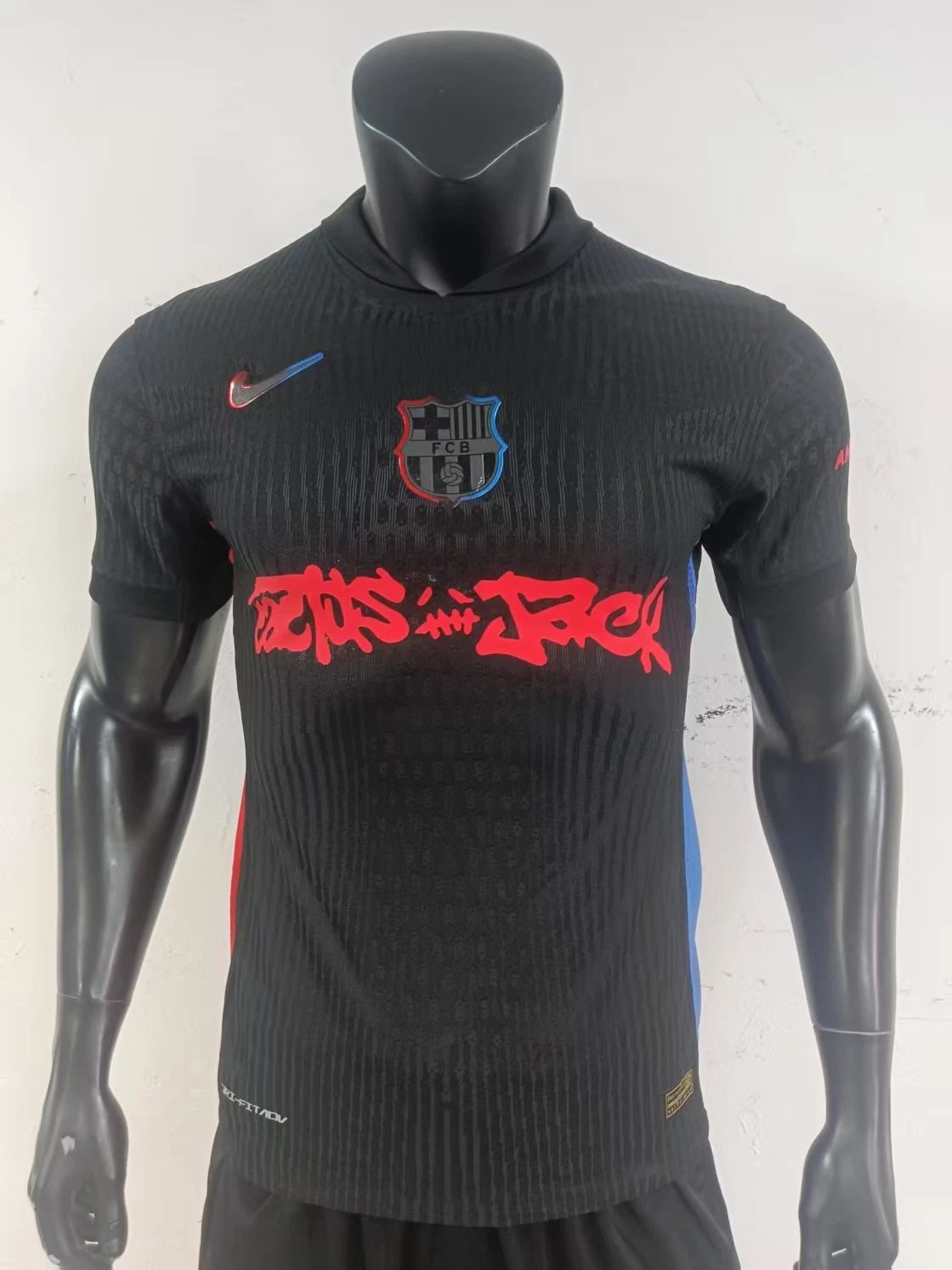 25-26巴塞客场新广告