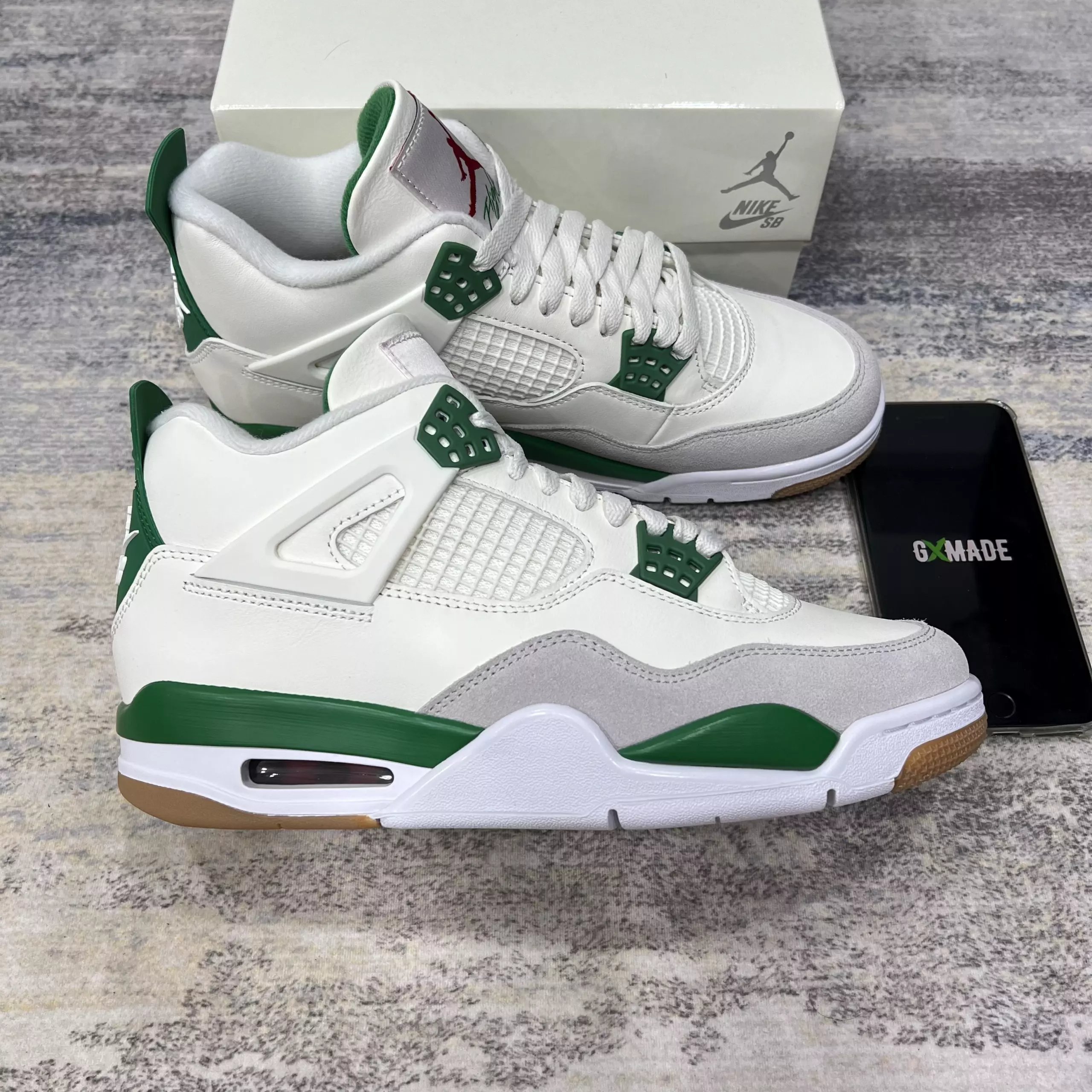 Pine Green