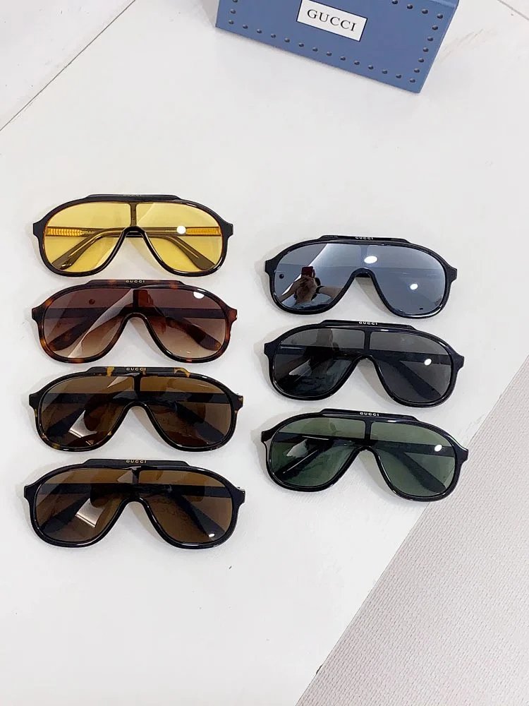 GG1038SkGlasses