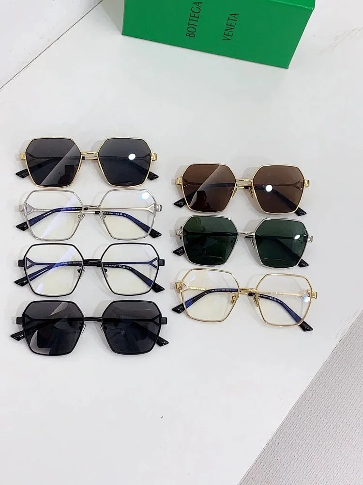 BV1244Glasses