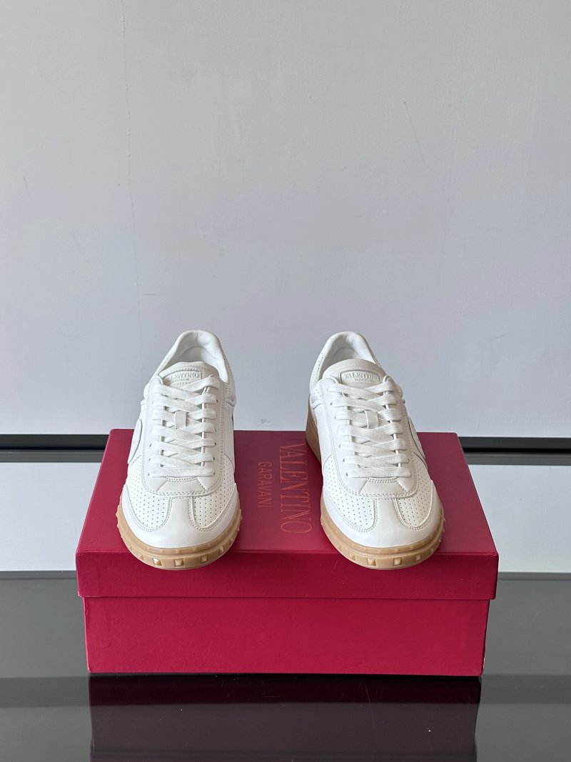 VV--888SHOES