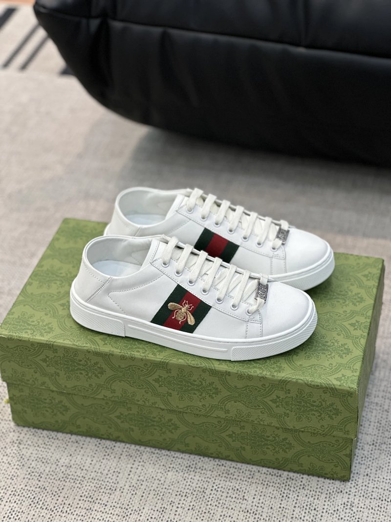 Men's And Women's Shoes