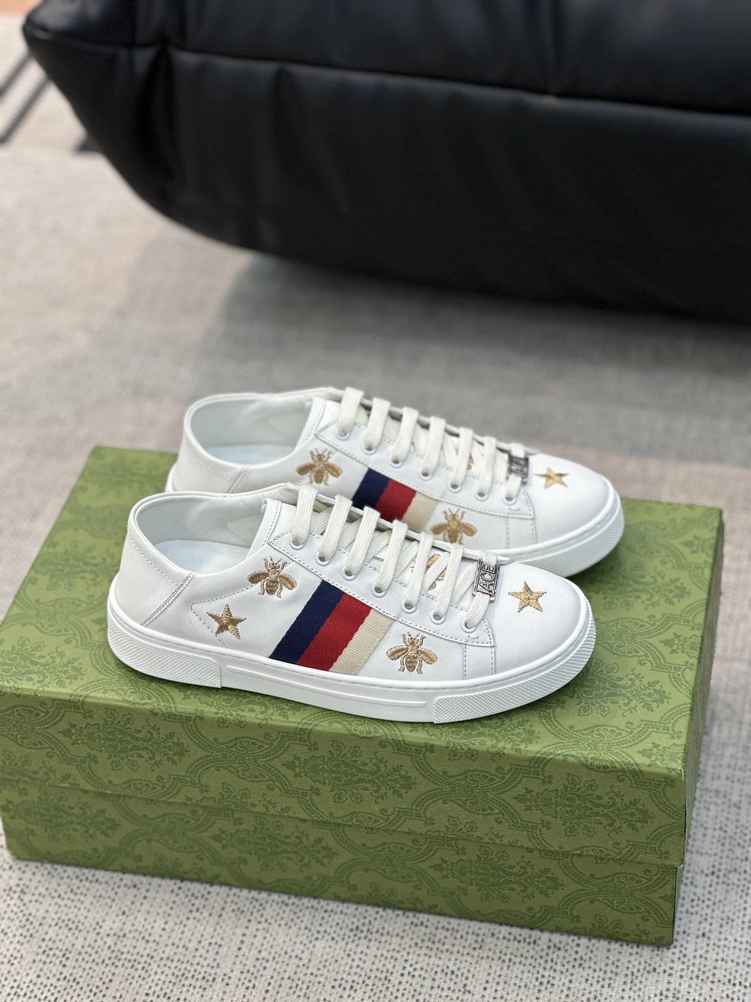 Gucci Ace White Leather Bee Embroidered Sneakers