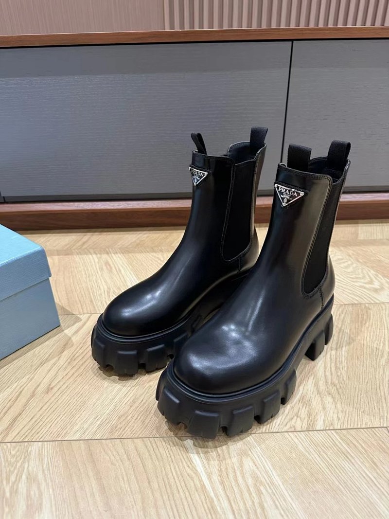 Boots from Alexander