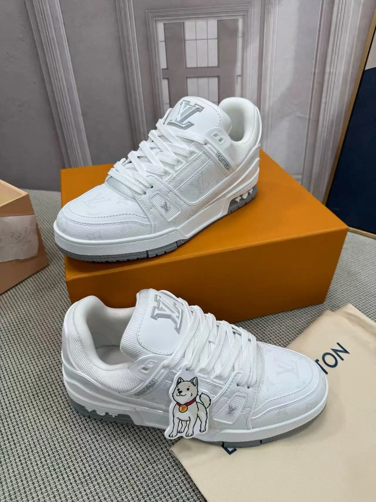 Latest Batch-New Men's And Women's Shoes-888