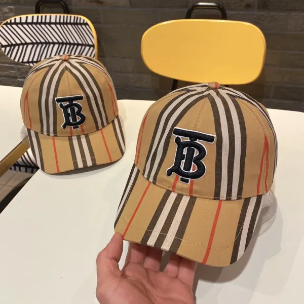 Burberry Classic Check Baseball Cap Black/Beige - 11