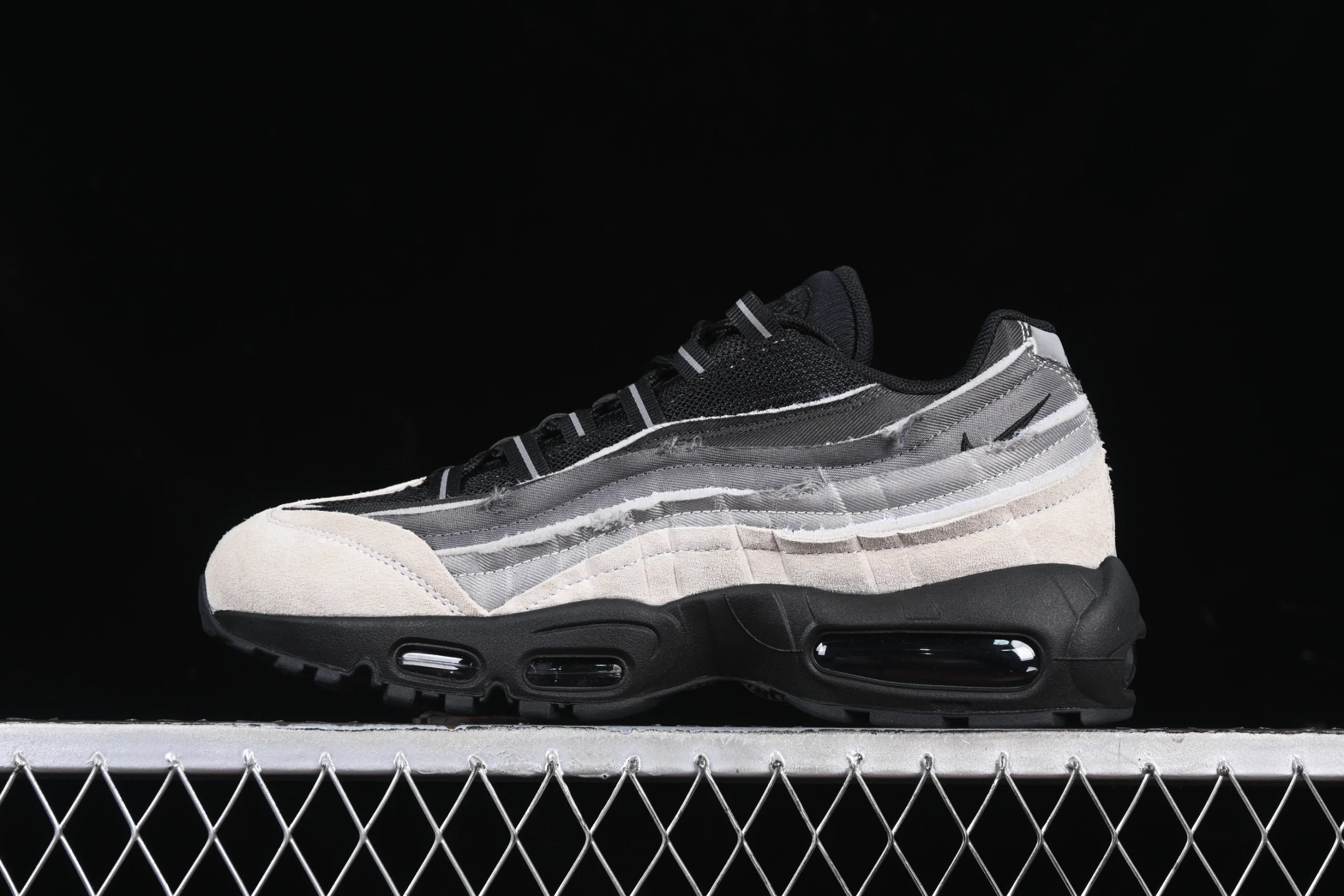 Comme des Garcons Black Grey