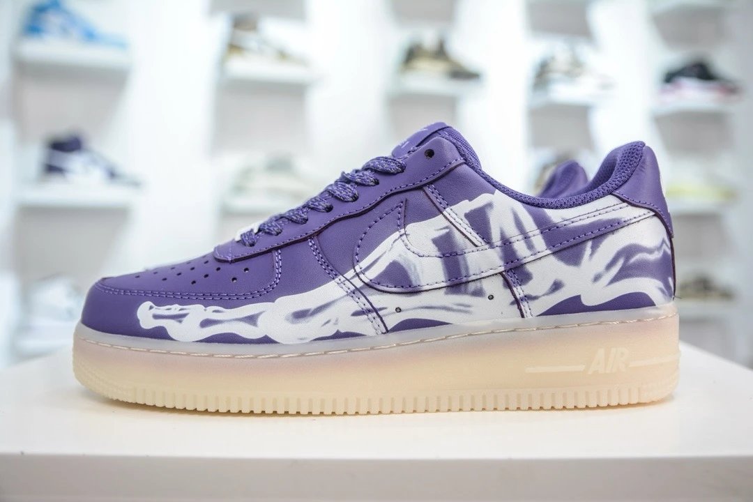 Purple Skeleton Halloween (2021)