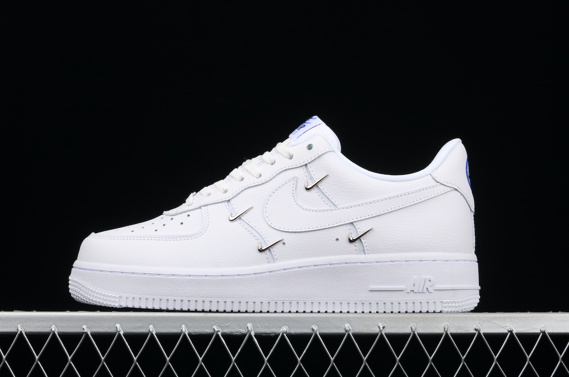 LX White