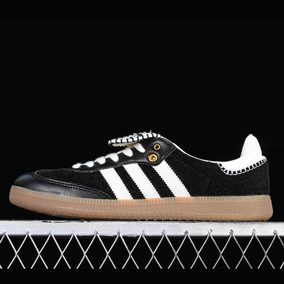 Pony Tonal Wales Bonner Core Black