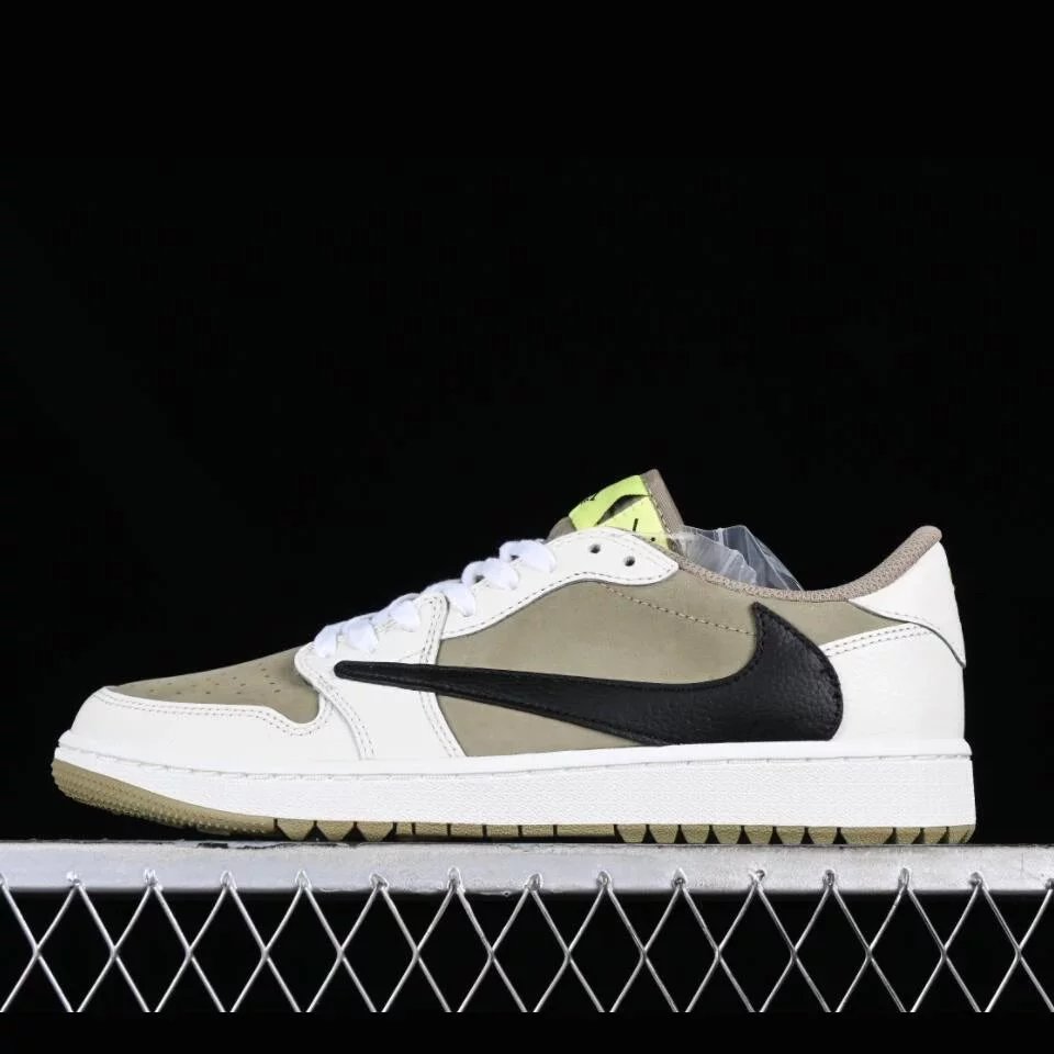 Golf Travis Scott Neutral Olive