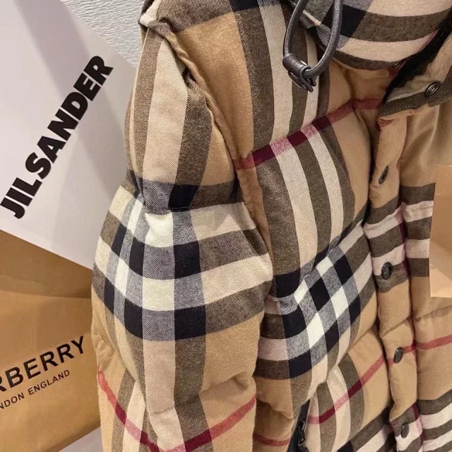Burberry Down Jackets Hooded quilted jacket with check-lined collar product detail image 11