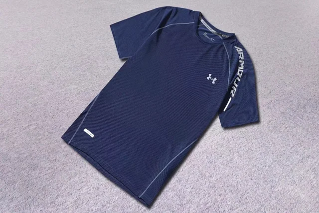 Under Armour T-Shirts Short-Sleeve Performance Logo Print product detail image 31