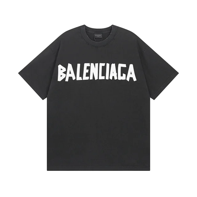 Balenciaga T-Shirts Oversized logo graphic T-shirt product detail image 20