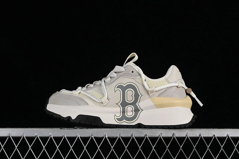 Burberry Arthur Check Beige Sneakers