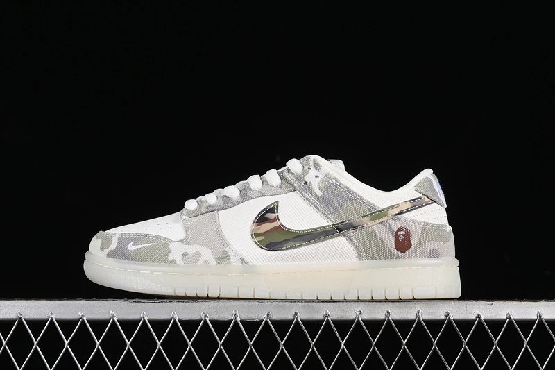 Nike Dunk Low Camo Sneakers