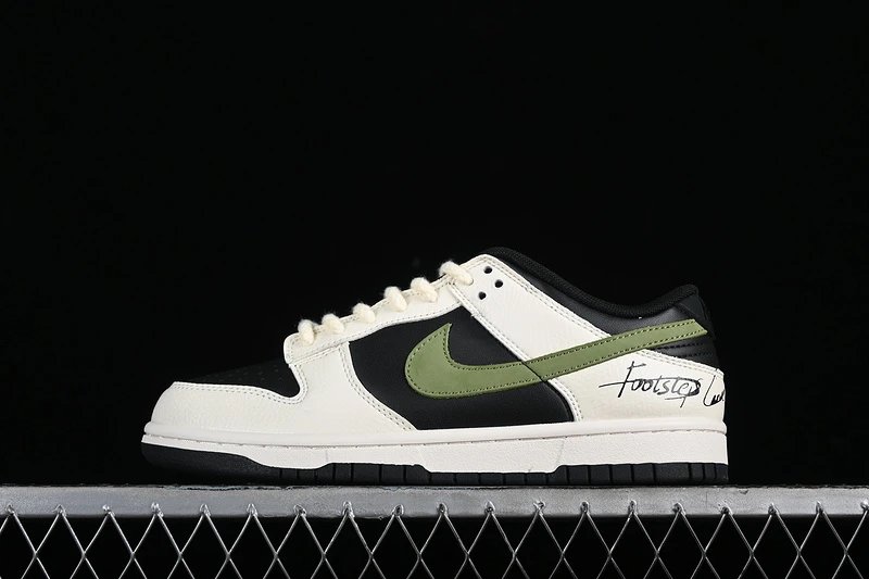 Nike Dunk Low Black Green Sneakers