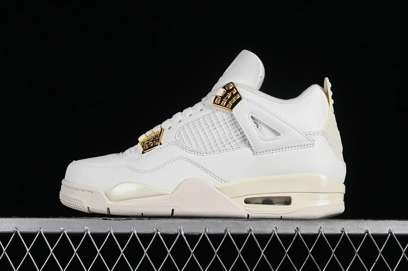 Jordan Air Jordan 4 Image White Gold Sneakers