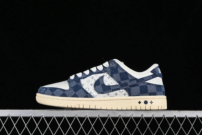 Nike Dunk Low Blue White Sneakers