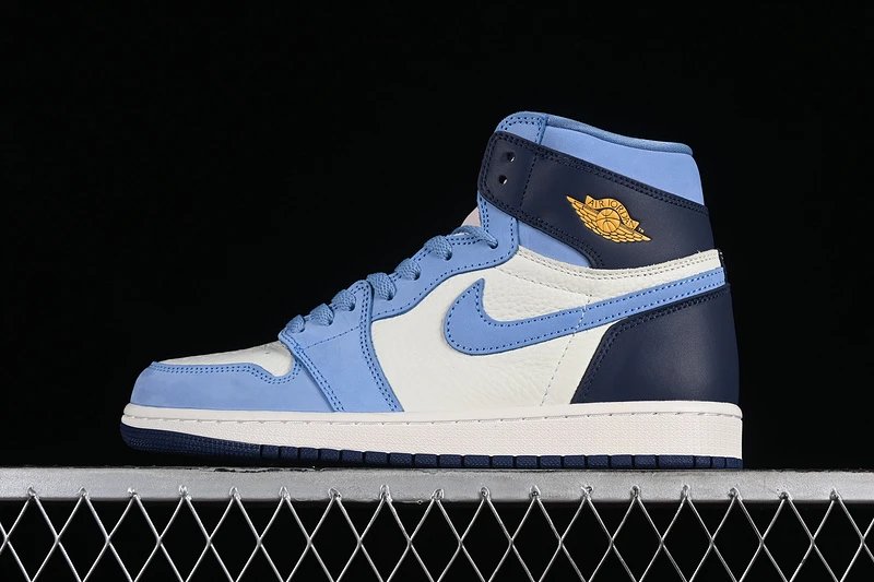 Jordan Air Jordan 1 High University Blue Sneakers