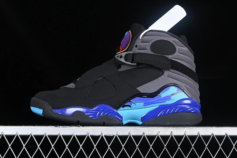 Jordan Air Jordan 8 Visible Aqua Sneakers