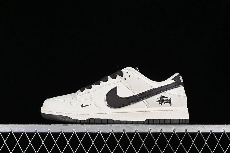 Nike Dunk Low Black White Sneakers