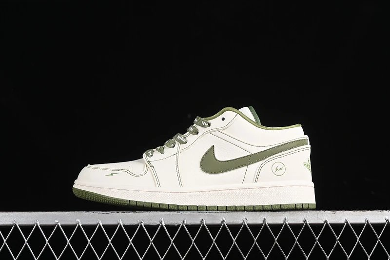 Jordan Air Jordan 1 Low White Green Sneakers