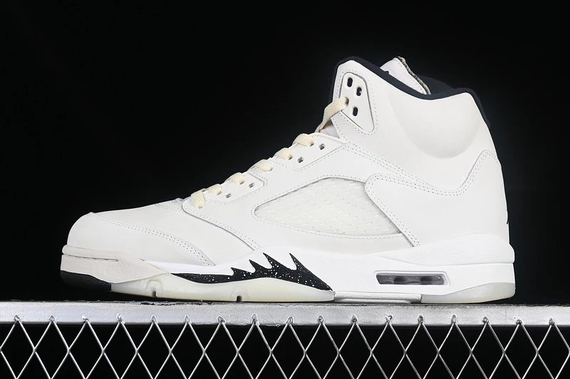 Jordan Air Jordan 5 Image Sail Black Sneakers