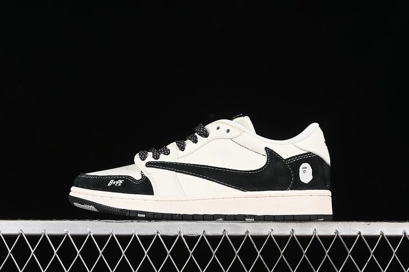A Bathing Ape Bape STA Black White Sneakers