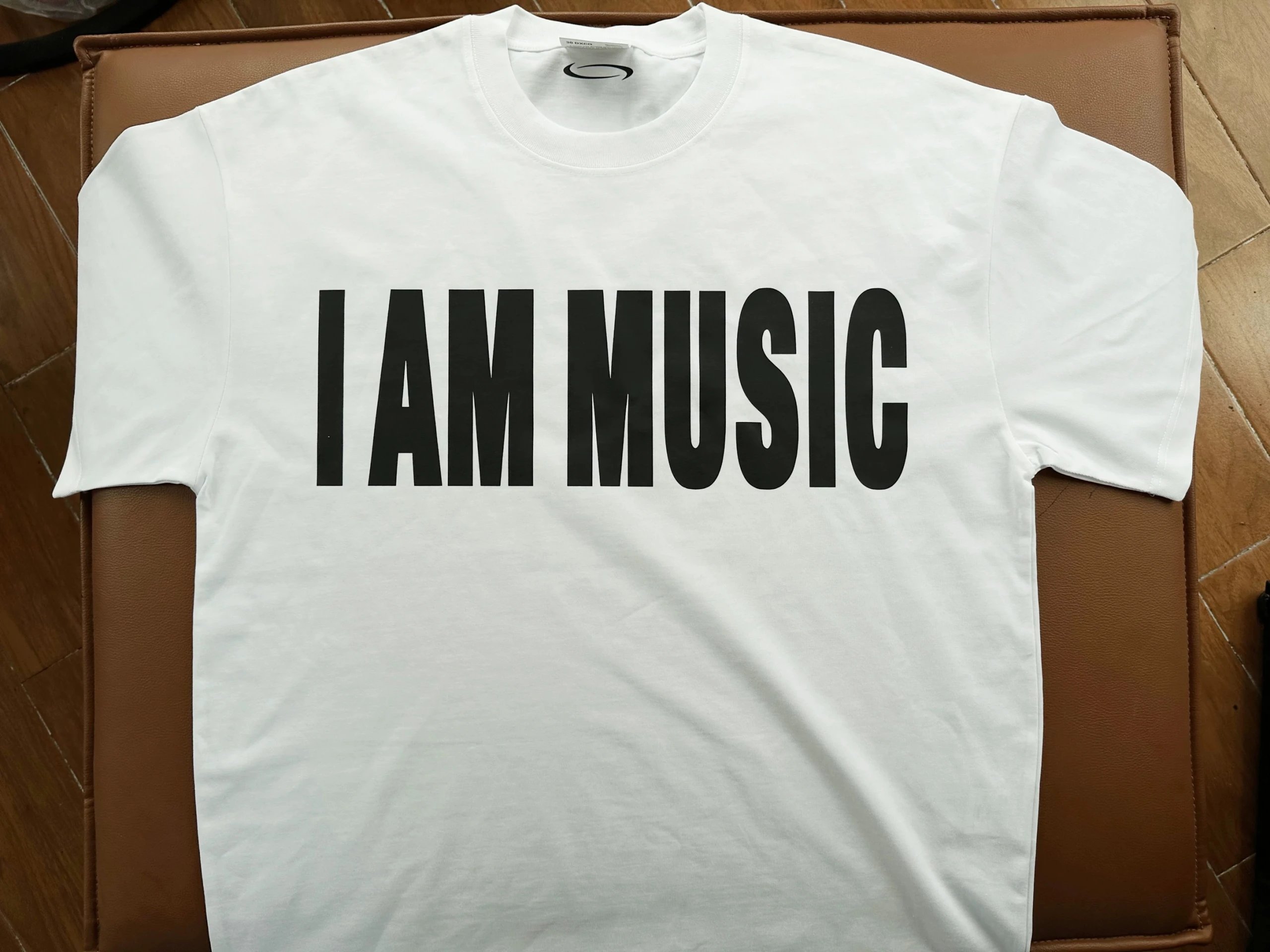 T-Shirt "I Am Music" PlayBoi Carti — White colorway — USFans Spreadsheet photo