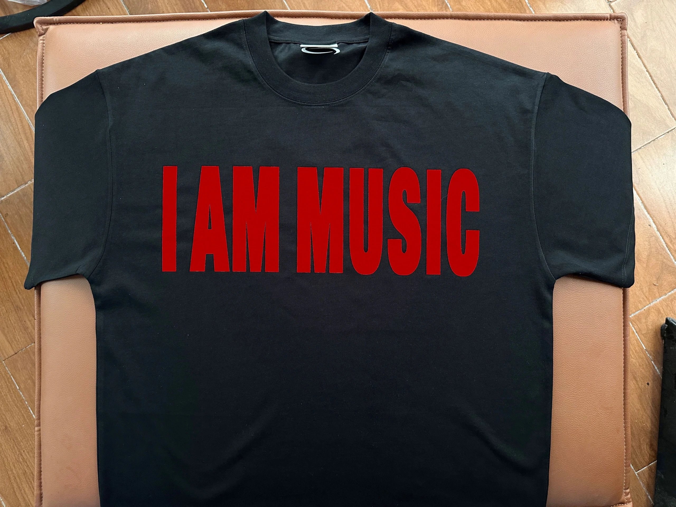T-Shirt "I Am Music" PlayBoi Carti — Black colorway — USFans Spreadsheet photo