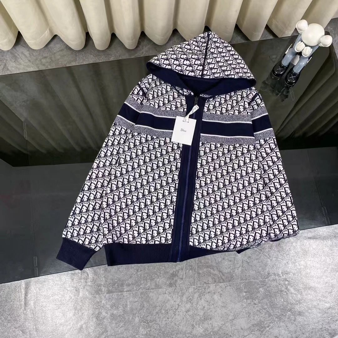 Dior Sweater — 2 colorway — USFans Spreadsheet photo